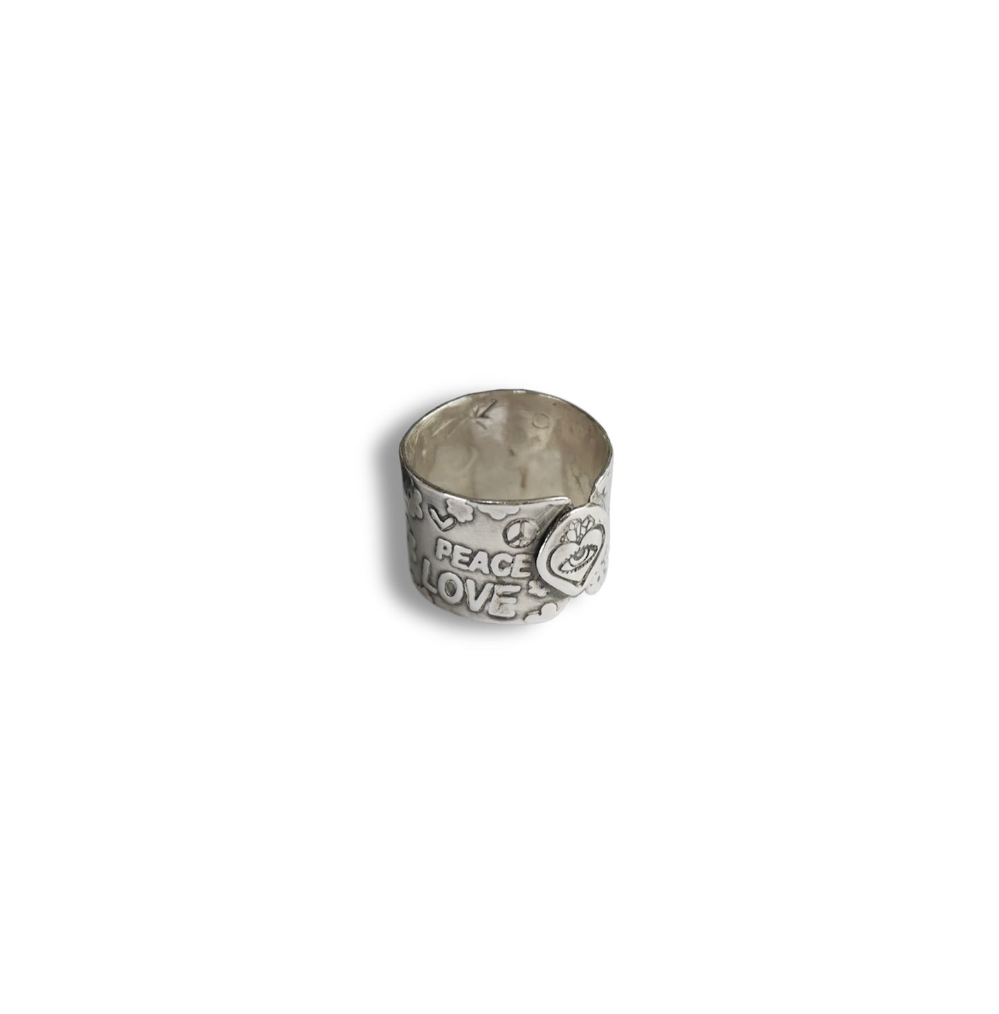 Peace and Love ring