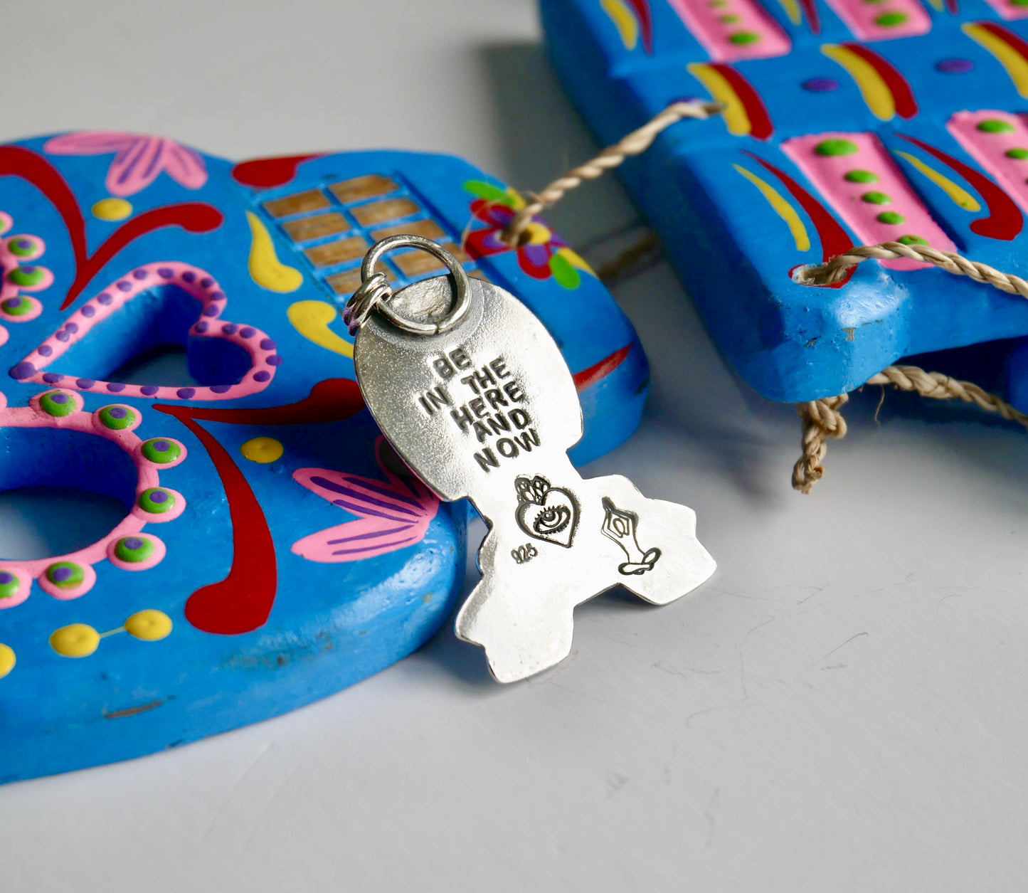 Love life pendant