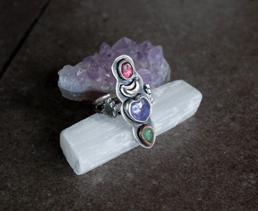 Totem heart ring