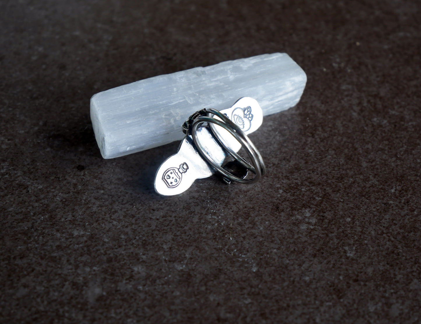 Totem heart ring