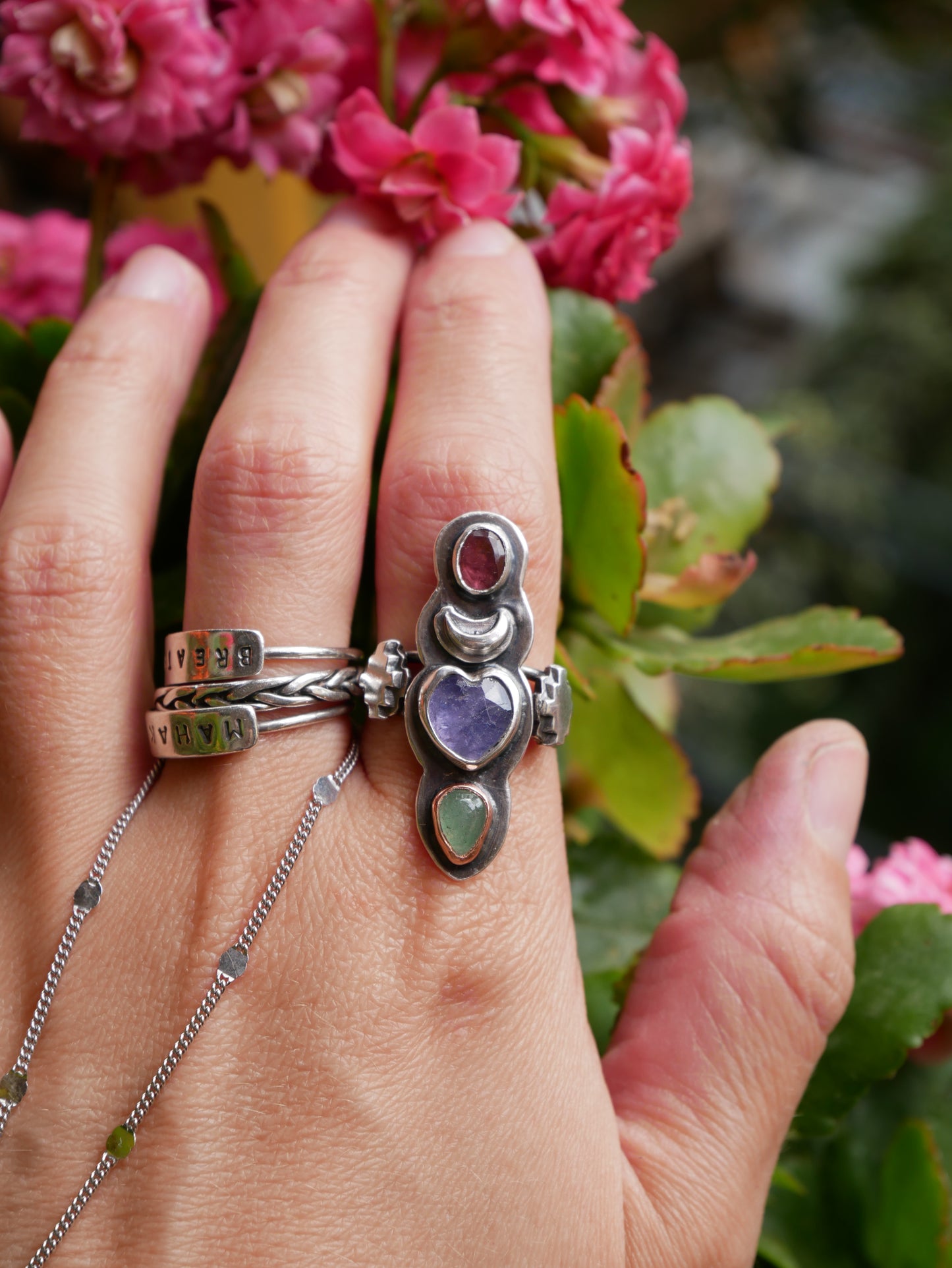 Totem heart ring