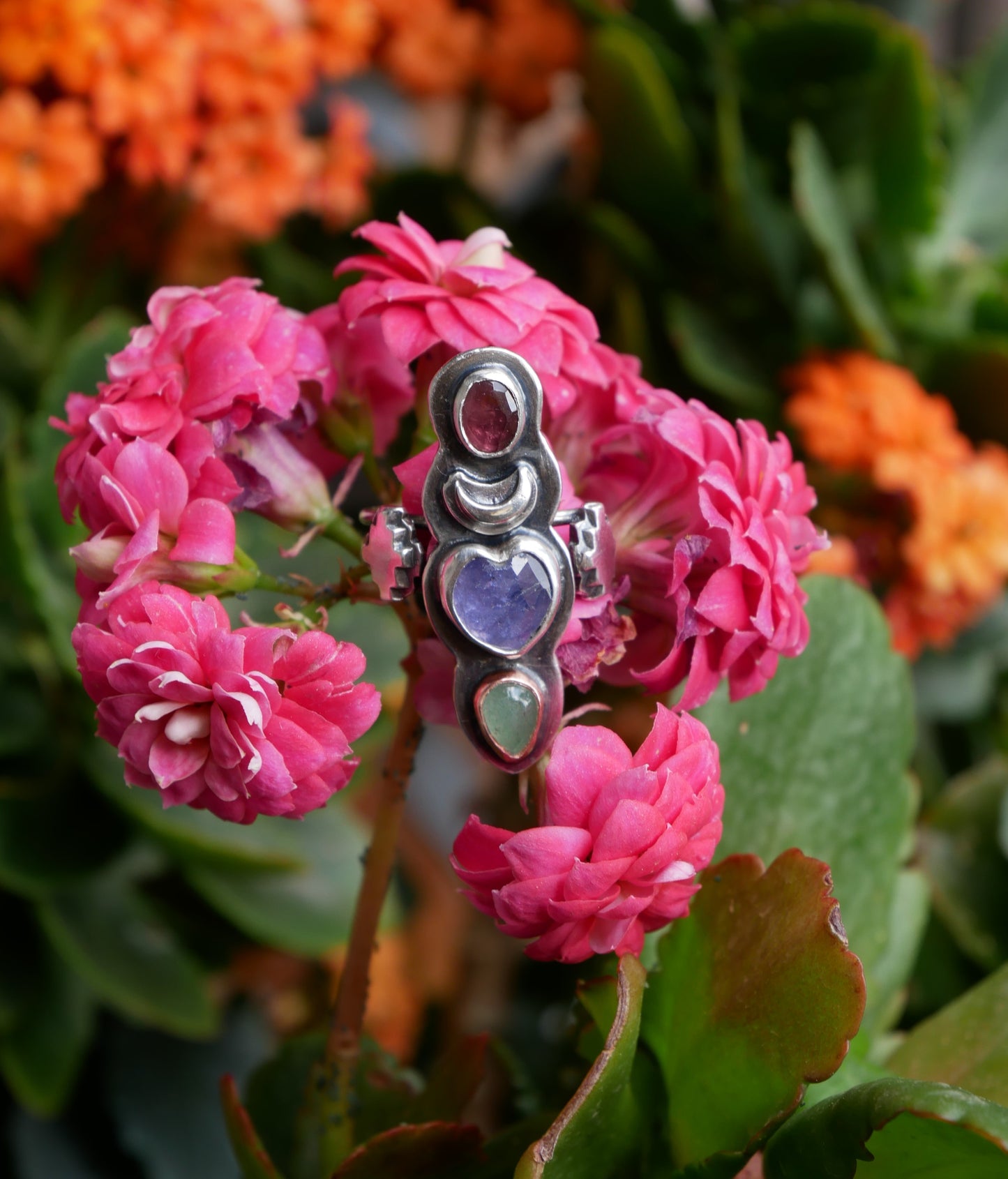 Totem heart ring