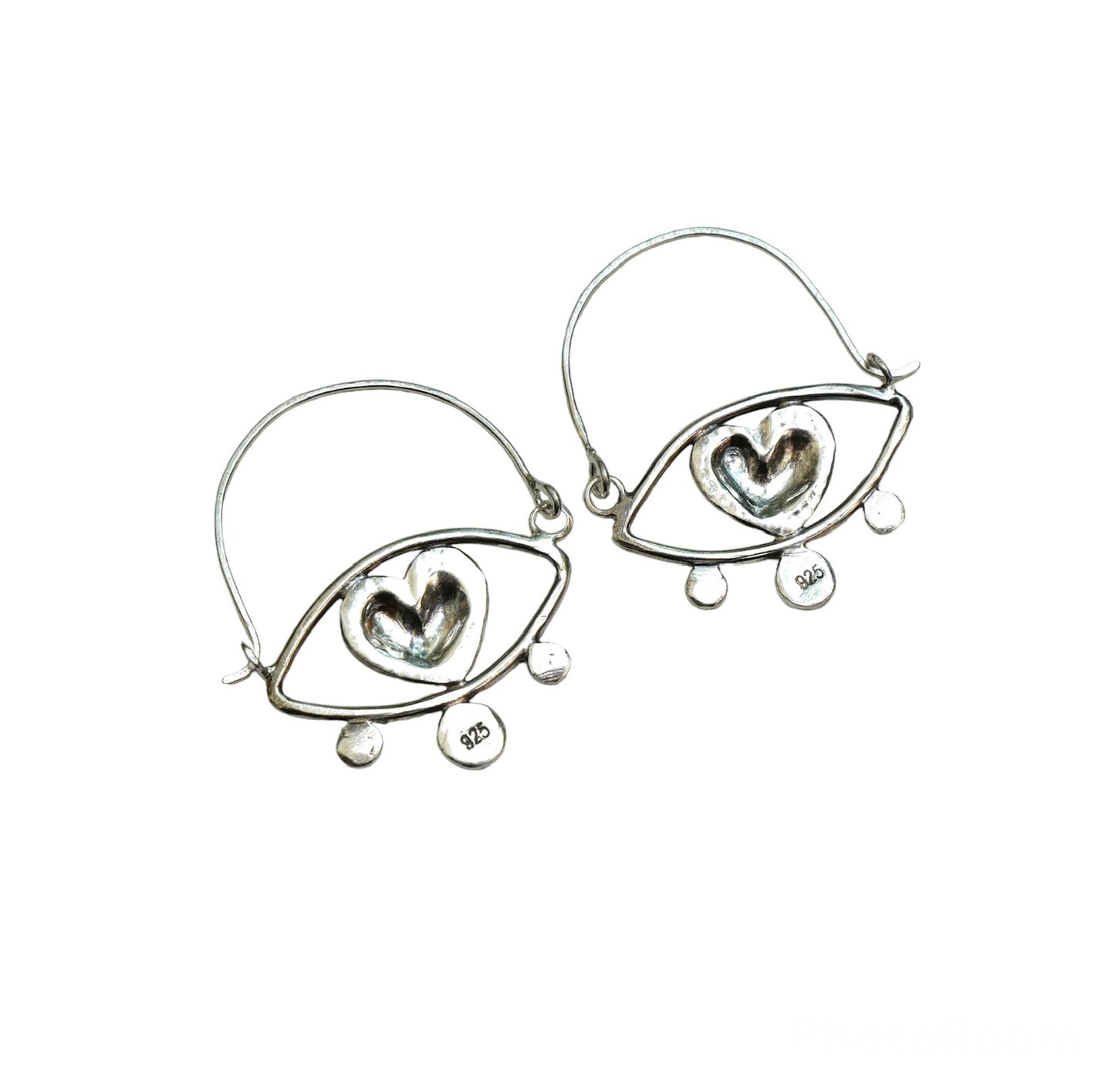 Eye heart hoops