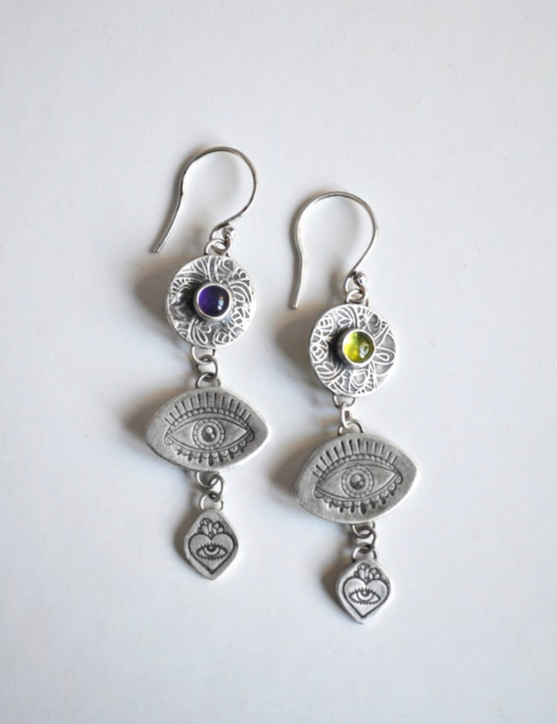 Eyes earrings with Amethyst and Peridot