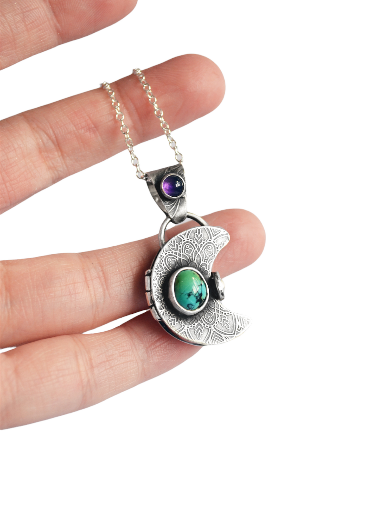 Luna locket
