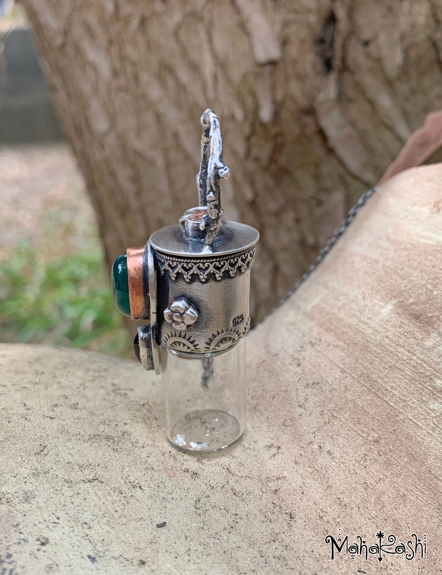 Green roller bottle