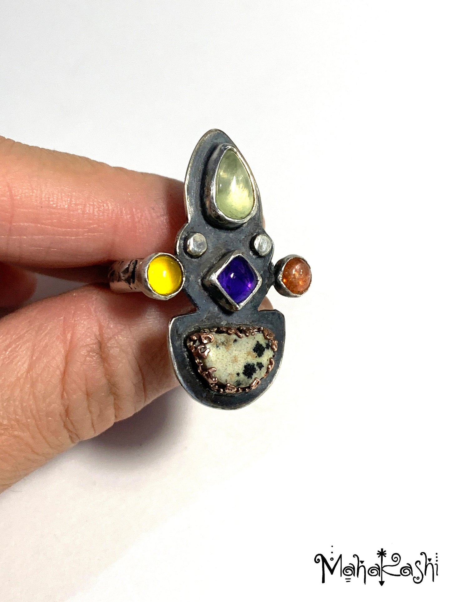 Spaceship ring