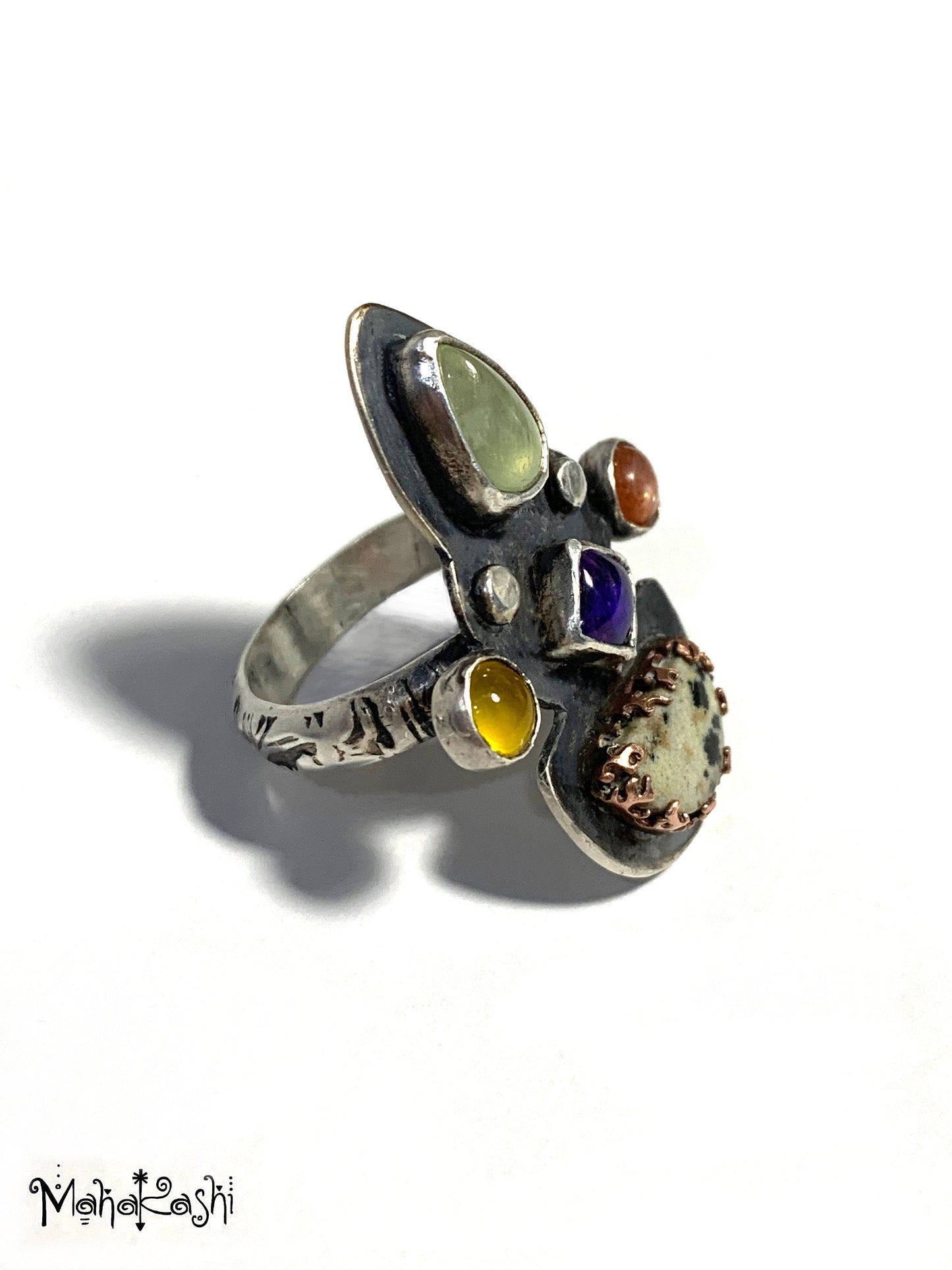 Spaceship ring