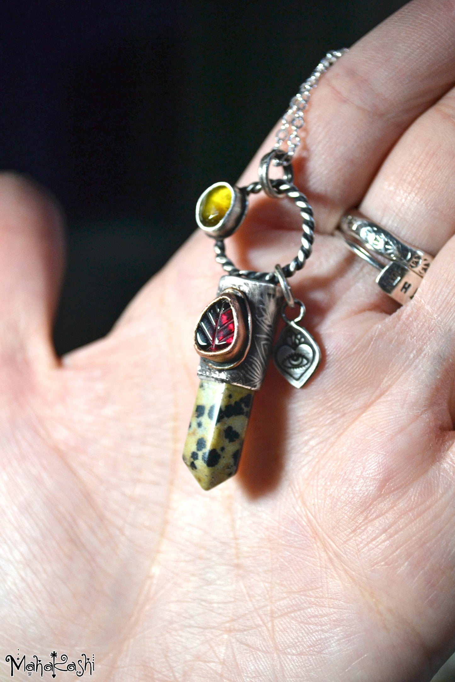 Leaf pendant