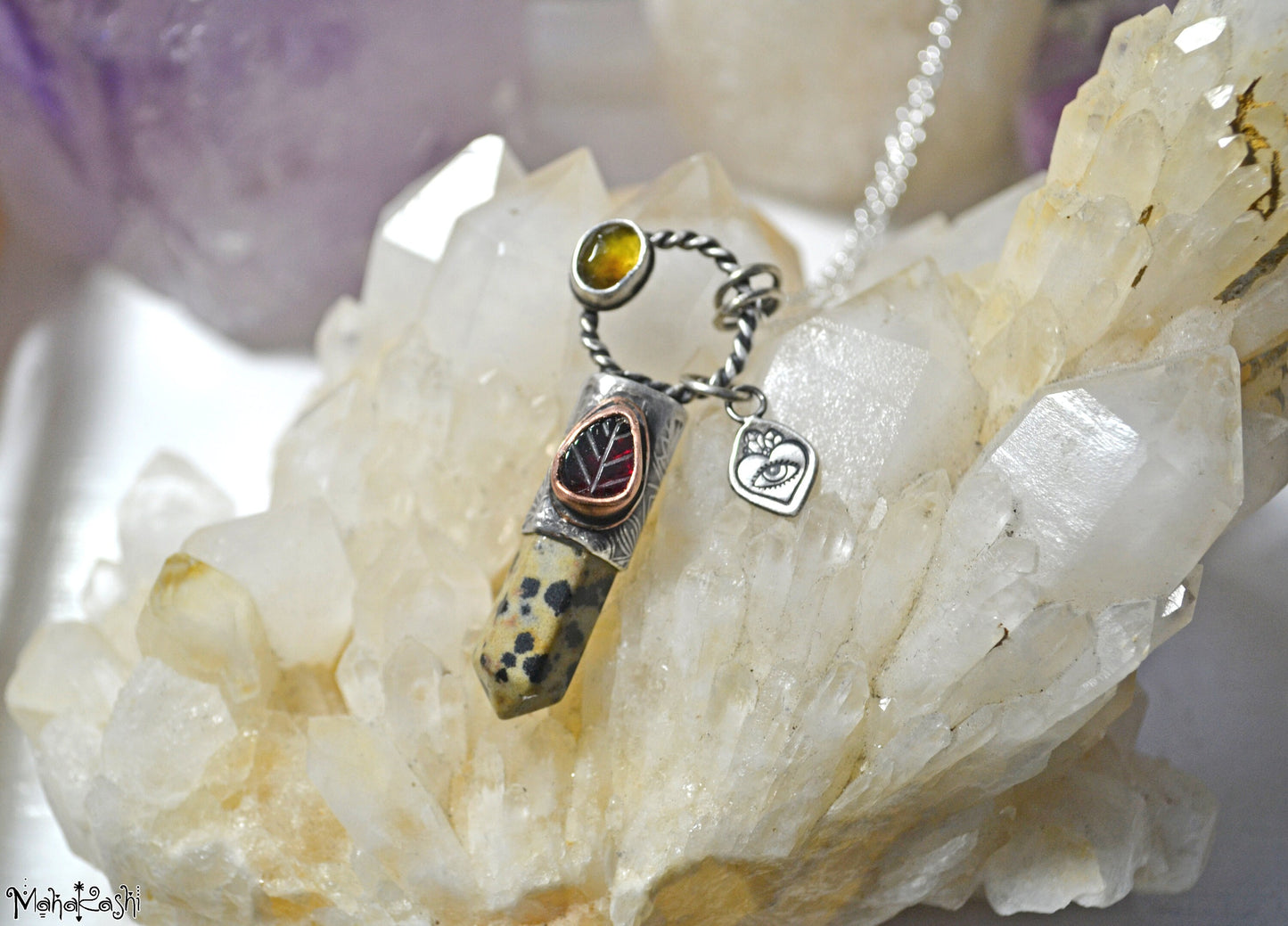 Leaf pendant