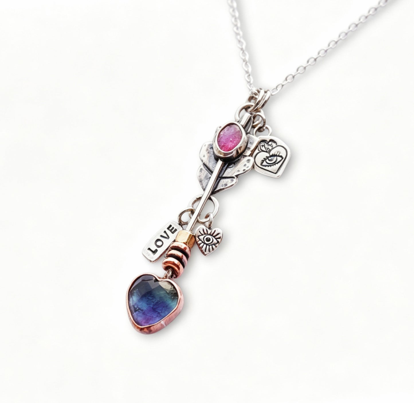 Love arrow pendant