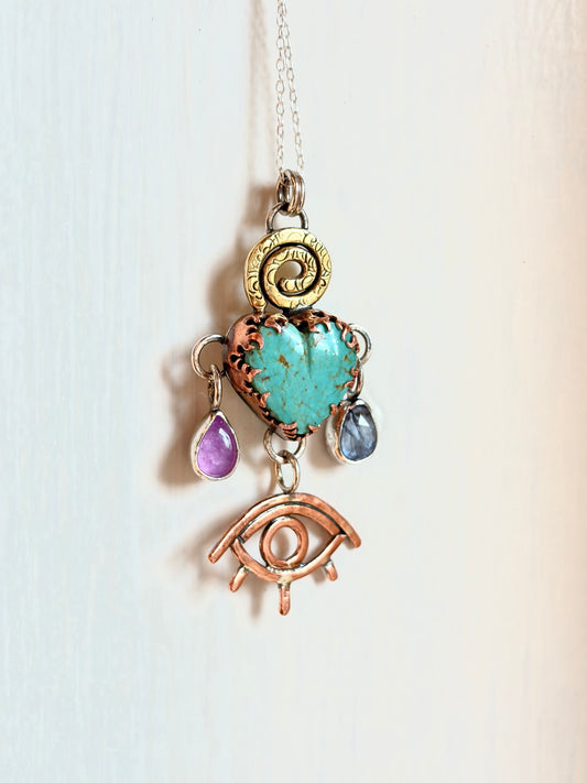 Nomad pendant