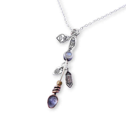 Feather&arrow pendant