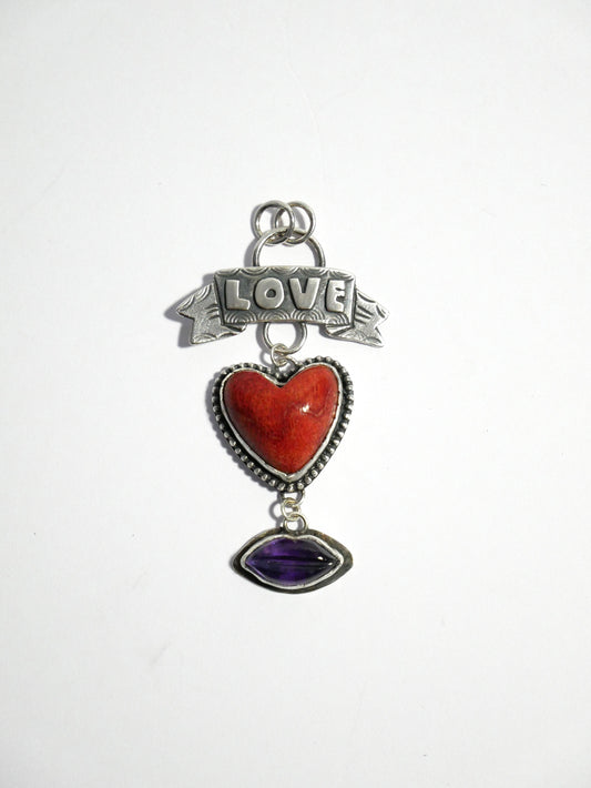 Love yourself pendant