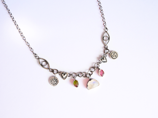 Sole Luna necklace