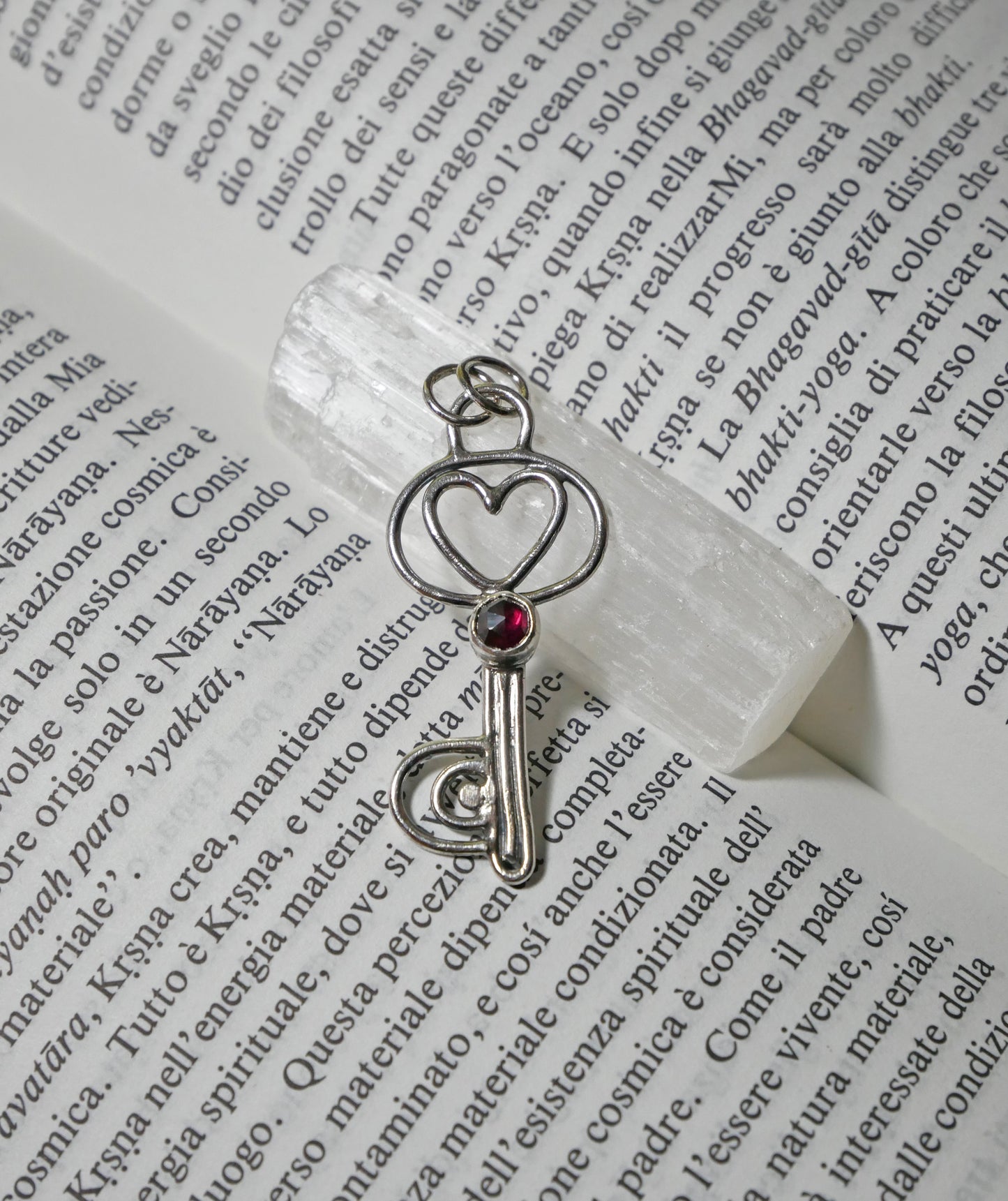 Key of life pendant