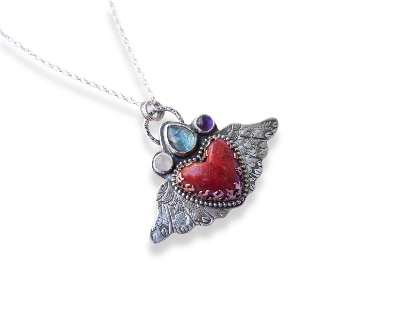 Winged heart pendant