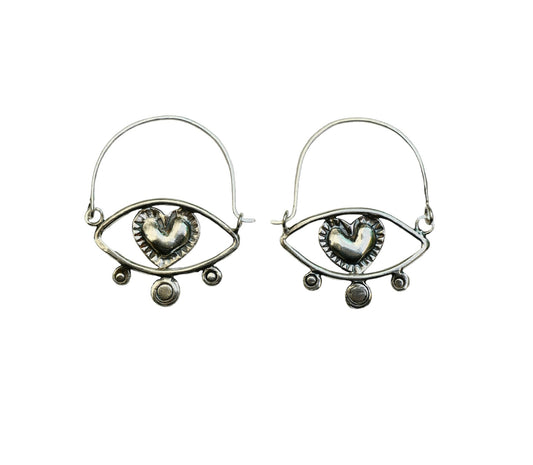 Eye heart hoops