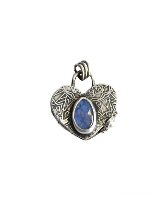 Heart locket with Tanzanite