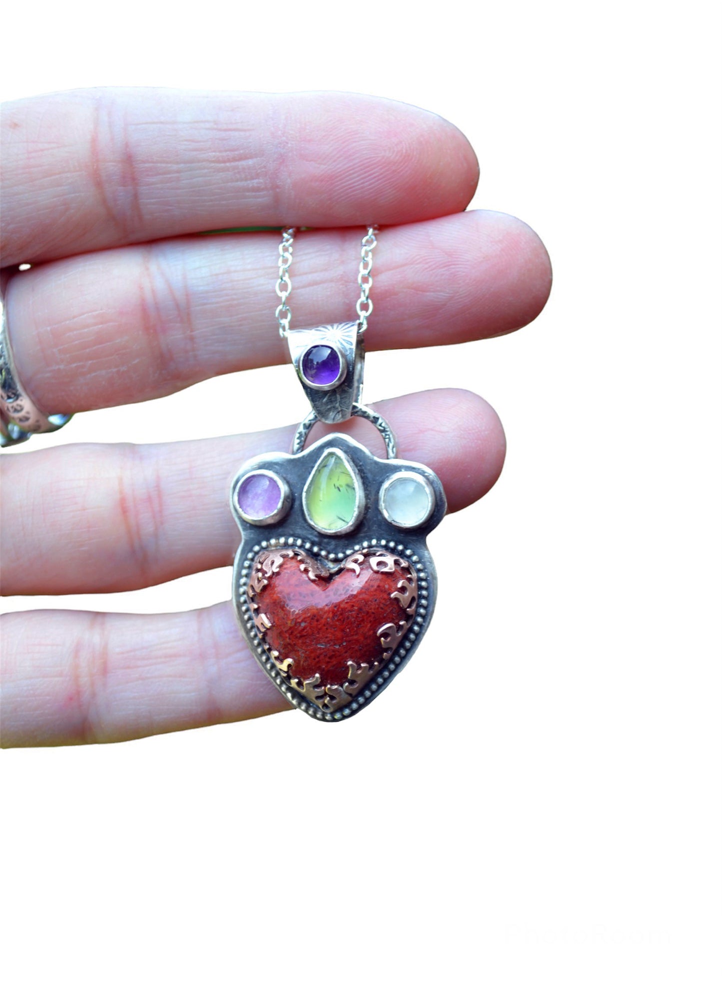 Flaming heart pendant