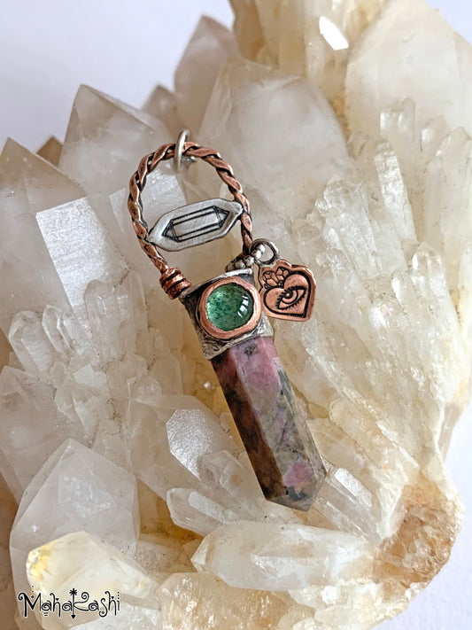 Rhodonite point pendant with green Quartz