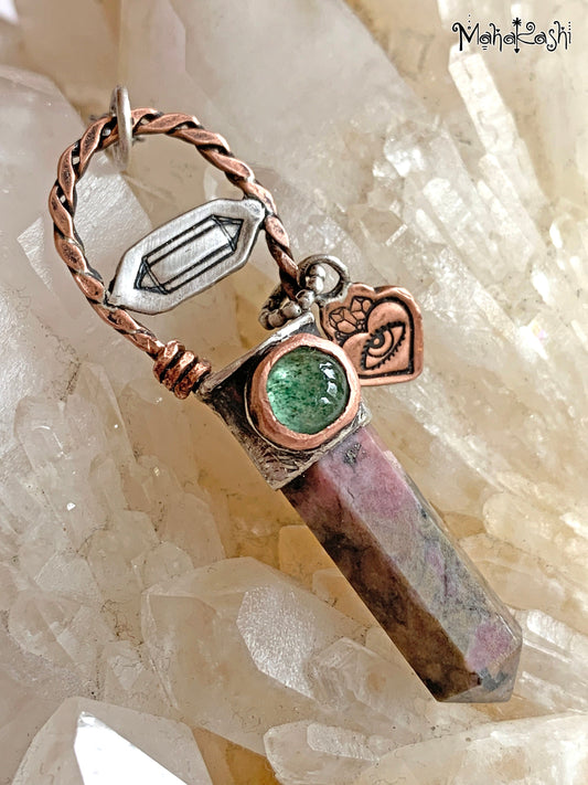 Rhodonite point pendant with green Quartz