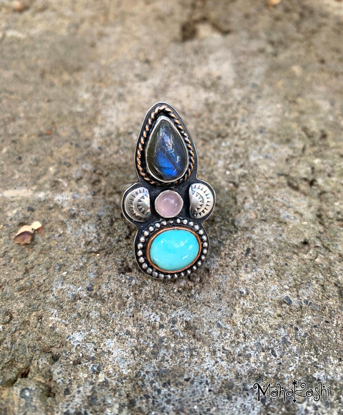 Ring with Labradorite, pink Chalcedony and Turquoise size US 7, UK O