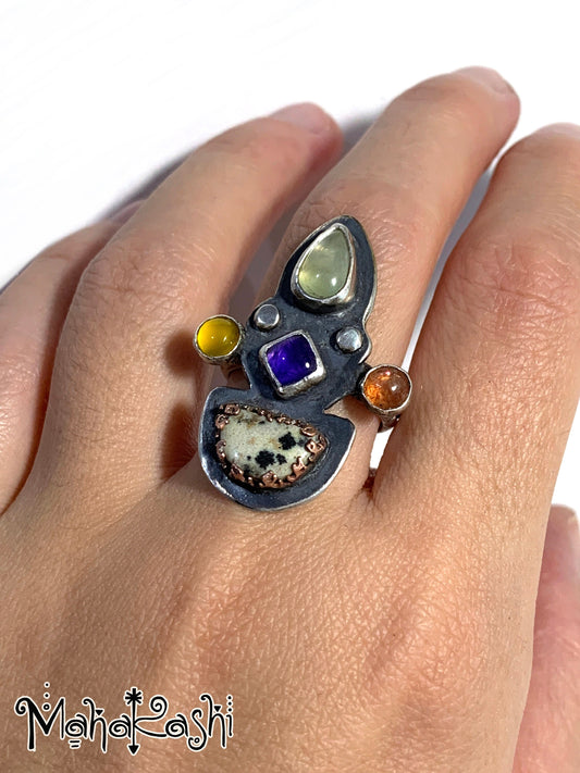 Spaceship ring